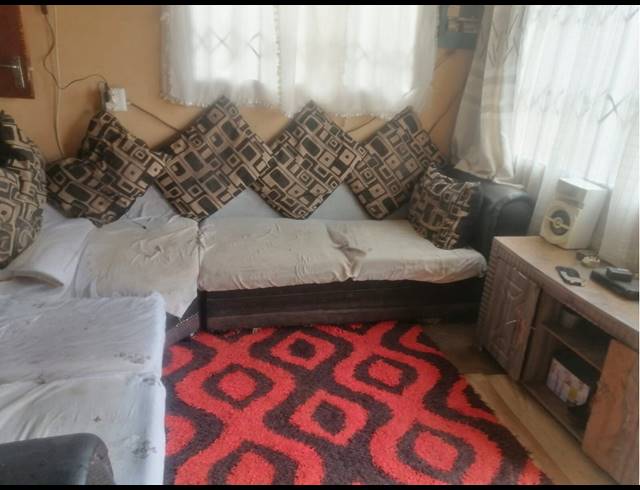 2 BEDROOM HOUSE FOR SALE IN ORANGE FARM